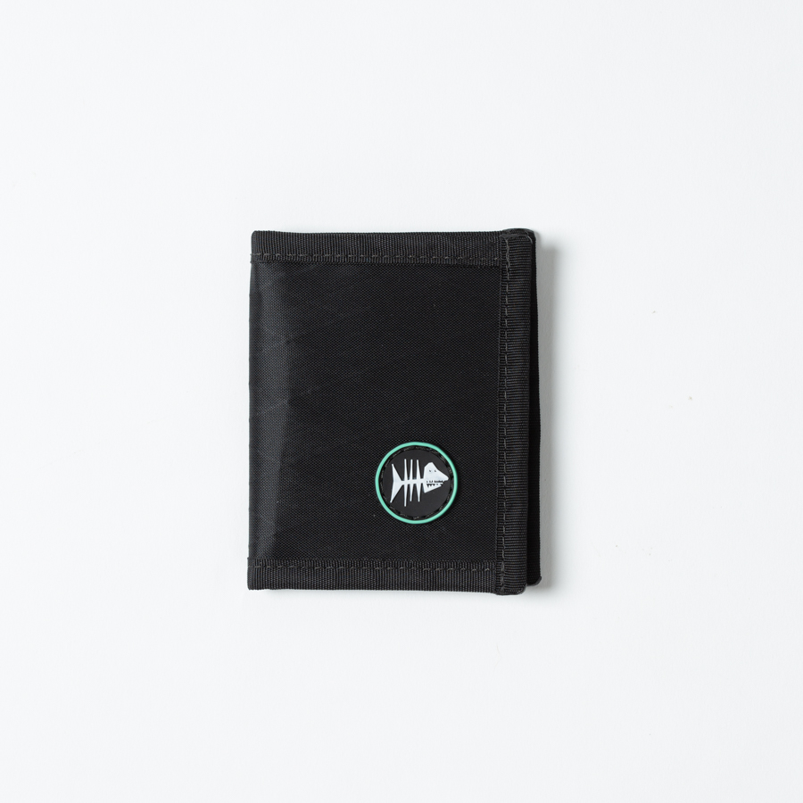 The Ultimate Bi-Fold Card Wallet Black